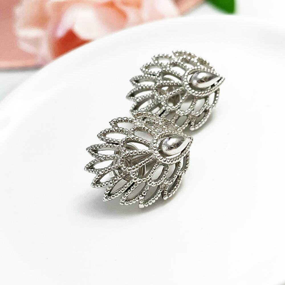 Crown Trifari Vintage Silver Filagree Clip Earrings